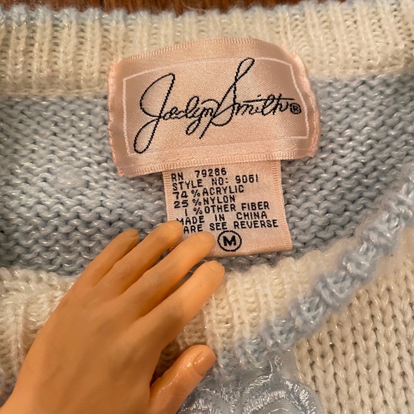 (Jaclyn Smith) Vintage Sweater - Picture 4 of 16